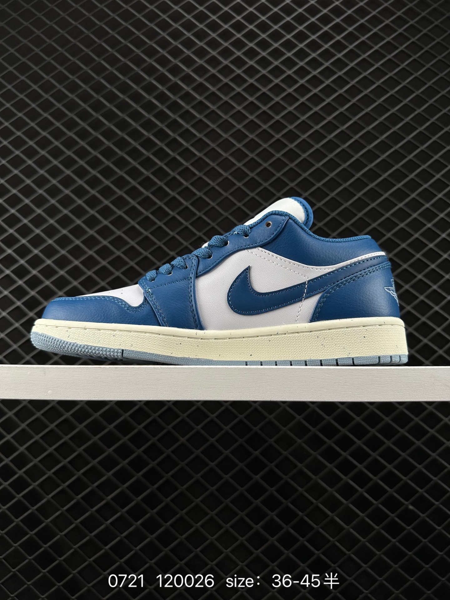 Air Jordan 1 Low AJ1